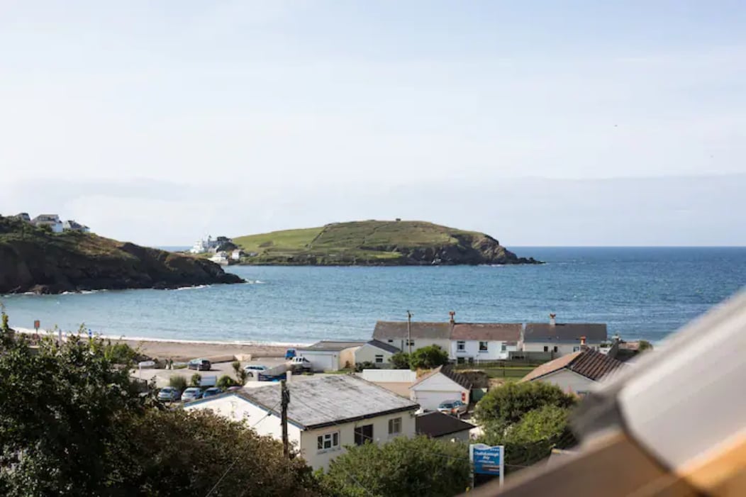 Burgh Island - SWC PATH -海滩1分钟-3张床小屋