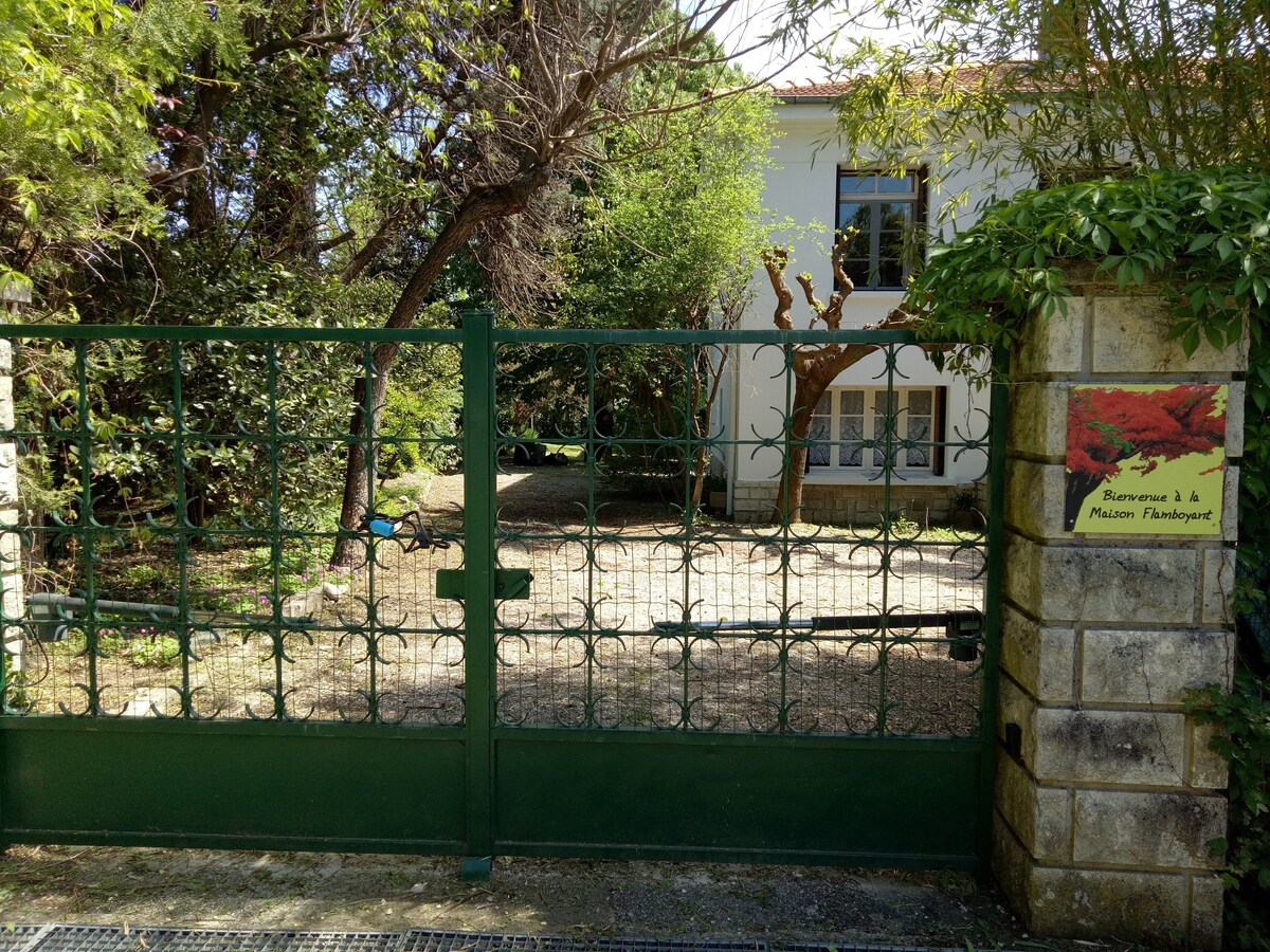 Belle maison avec piscine aux portes des Cévennes