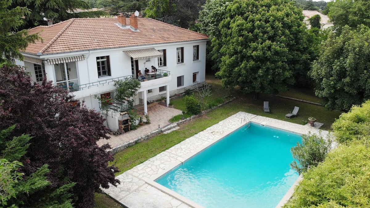 Belle maison avec piscine aux portes des Cévennes