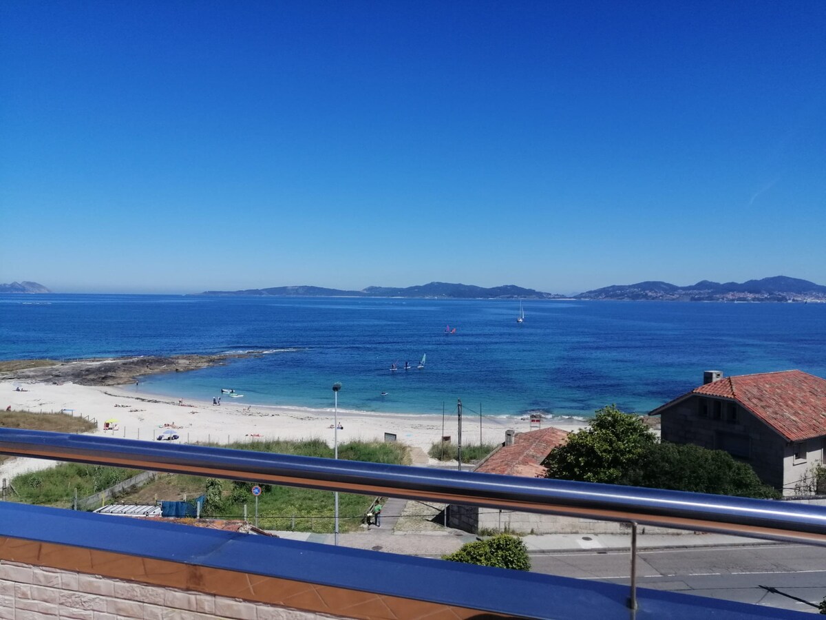 Ático con vistas a la ría de Vigo e Islas Cíes