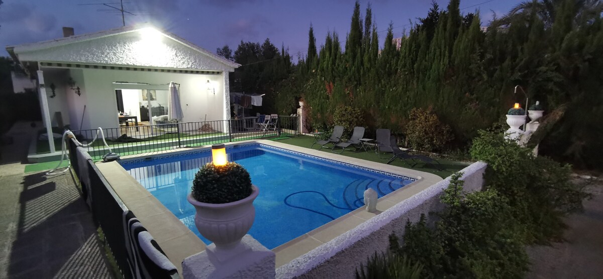 Villa climatisée avec piscine privée proche mer