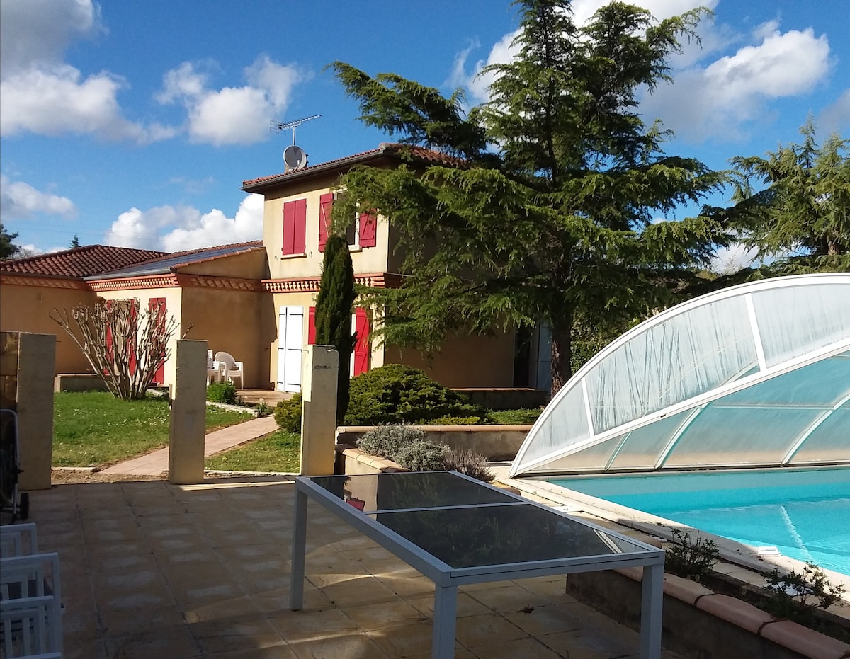 Ostal da familia : villa climatisée avec piscine