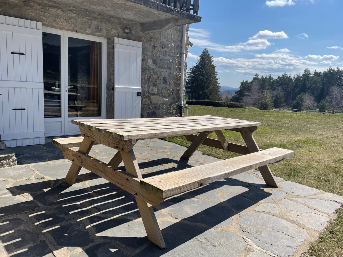 Location saisonnière,
appartement  rez de jardin