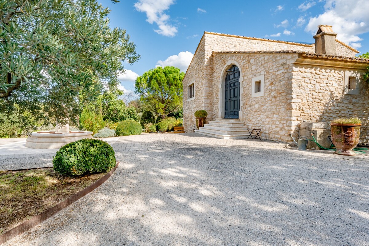 Villa Luberon Menerbes Piscine Tennis