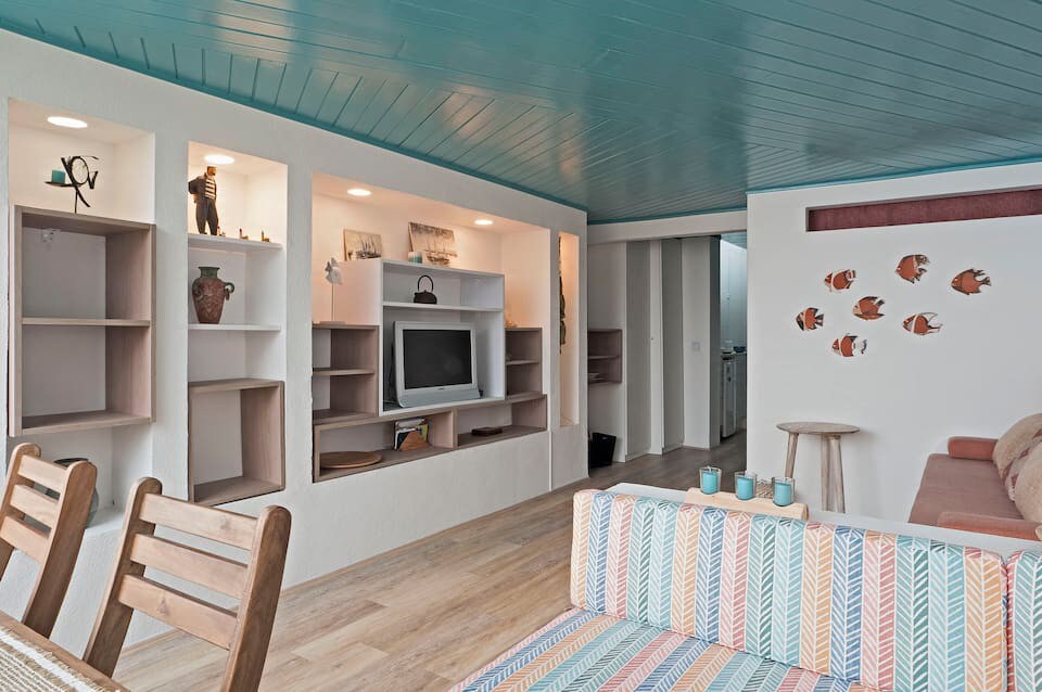Blue Studio Sesimbra单间公寓-可通往私人海滩
