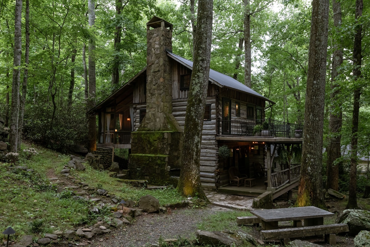 Asheville Moss and Ivy Cabin