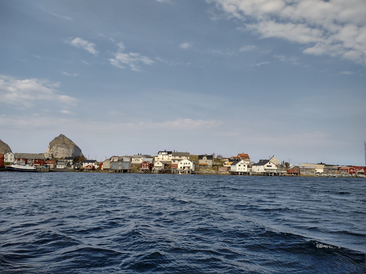 Enebolig med koselig uteområde på Husøy. 5 soverom