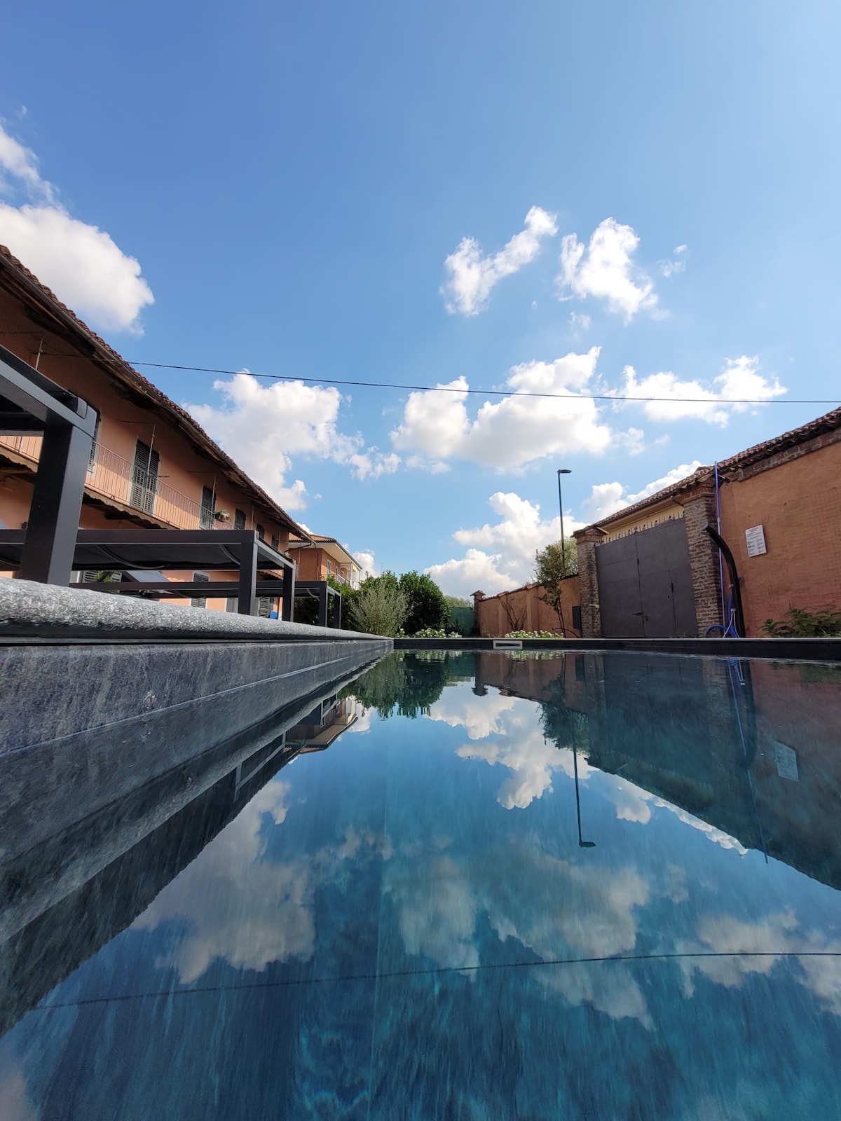 Villa Ortensia con piscina a Carignano(To)