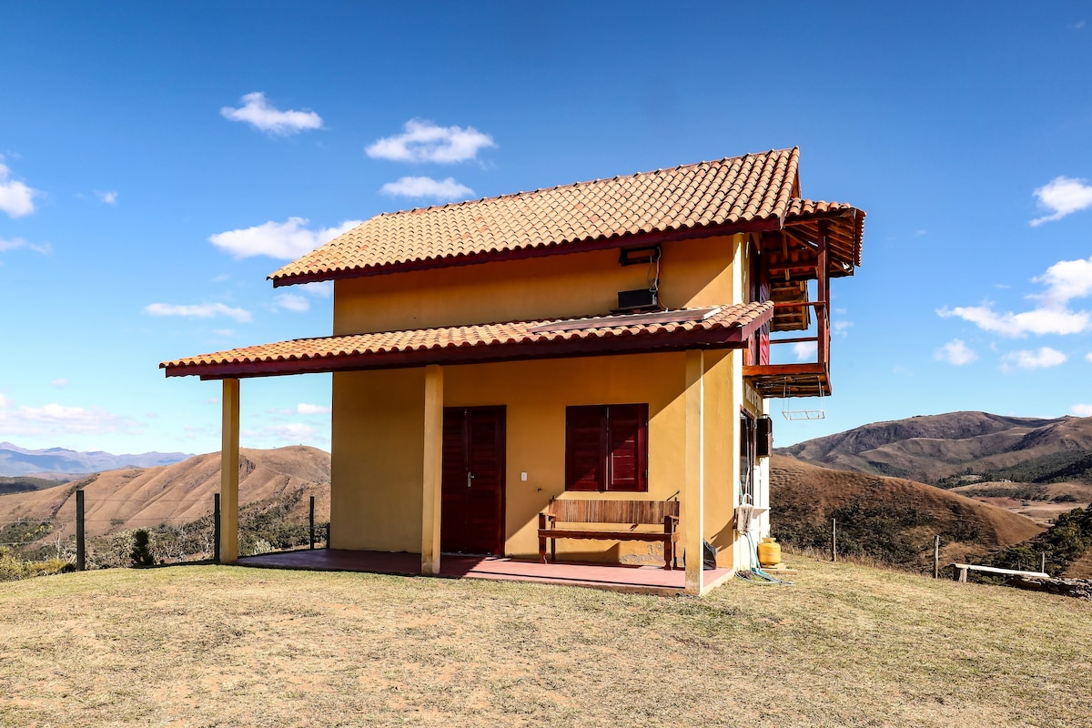 Chale exclusivo em Alagoa MG com vista p/ Montanha