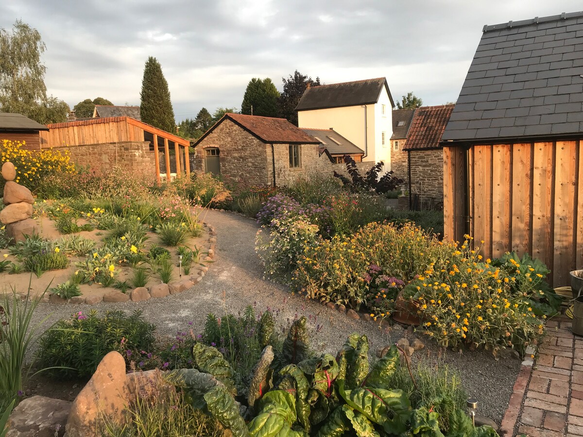 Barn Annex for 4@Chapel Farm House Abergavenny