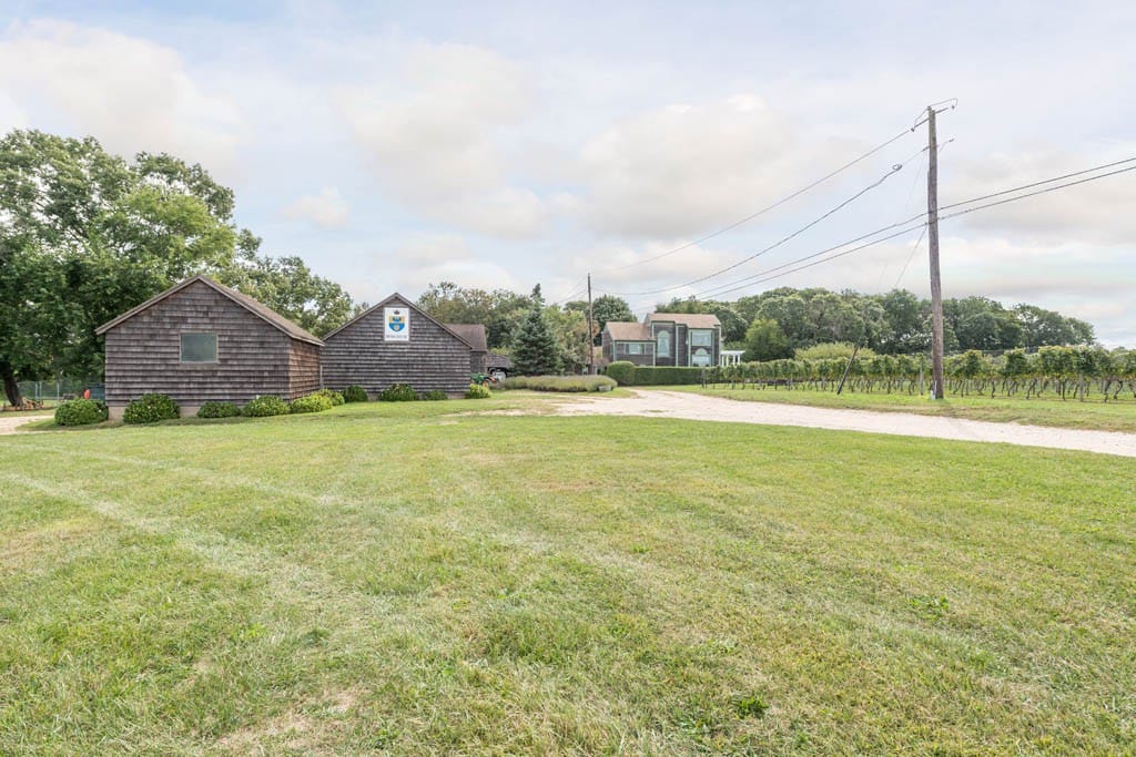 Updated Vineyard  Farmhouse on 66 Acres