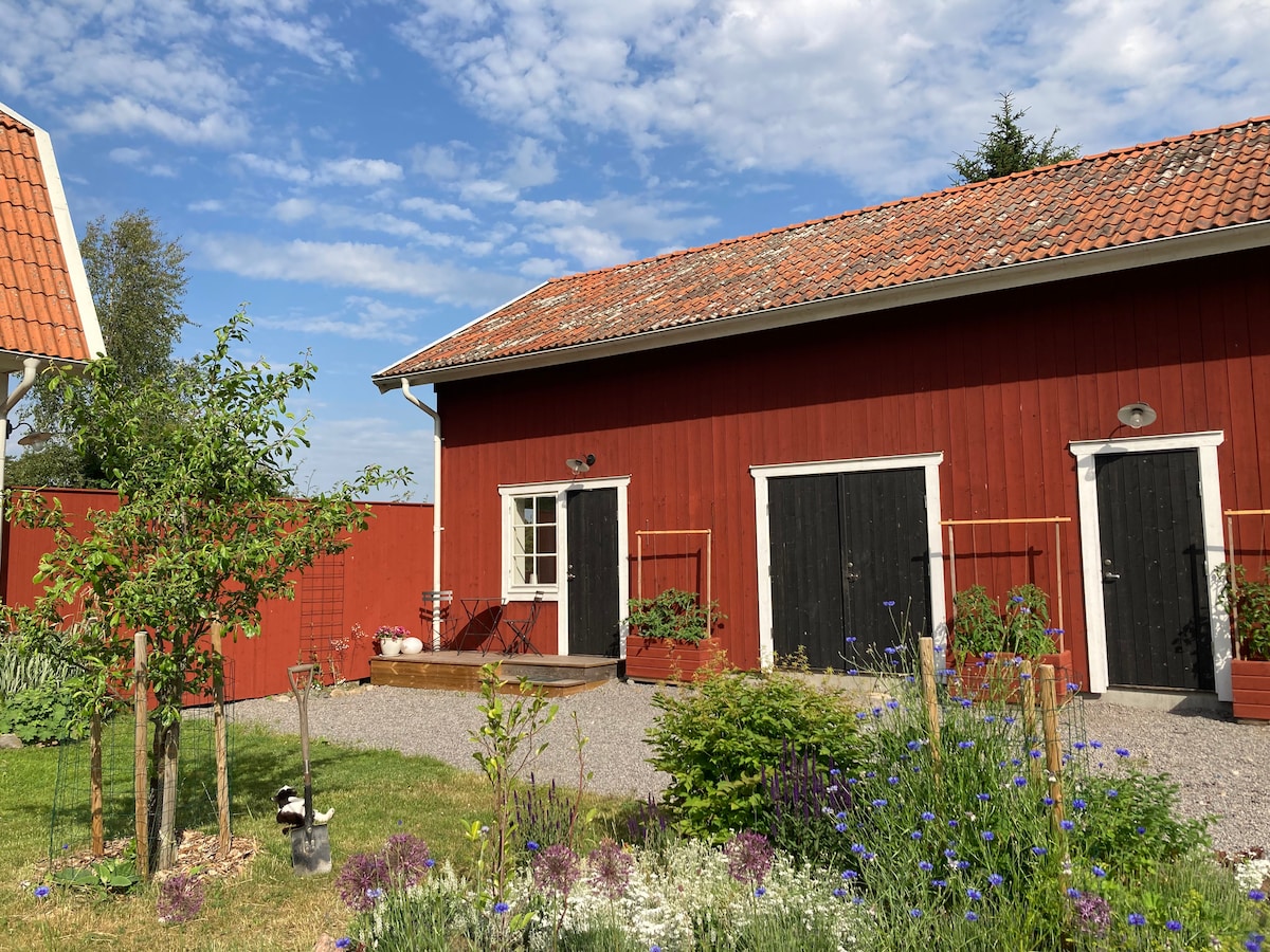 Lantligt gästhus med närhet till havet