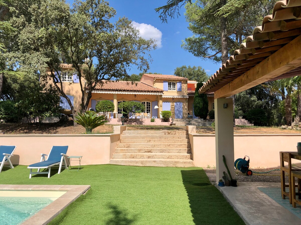 Villa Bois Romay dans le Luberon avec piscine