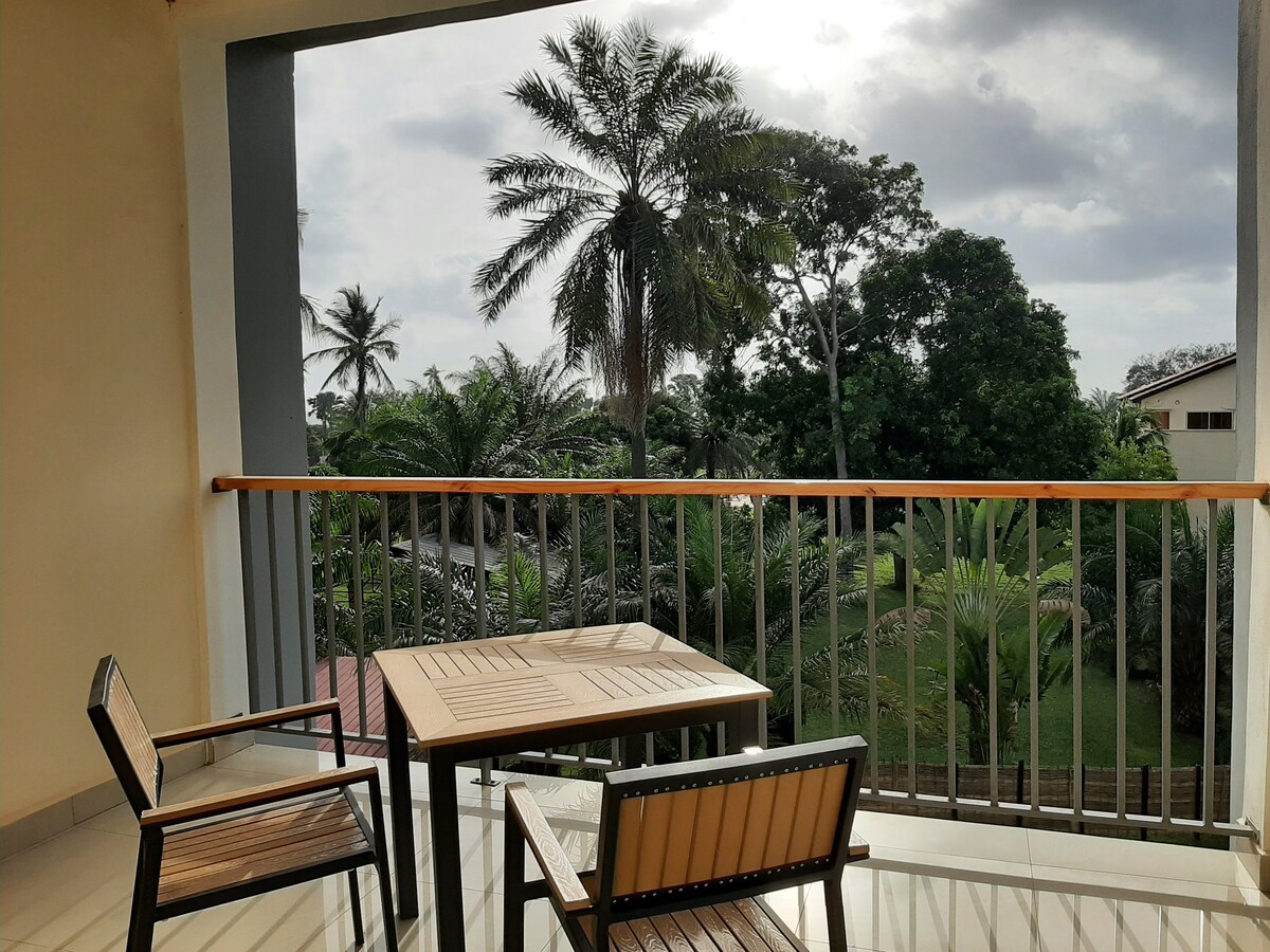 Prime location - Self catering Studio with balcony