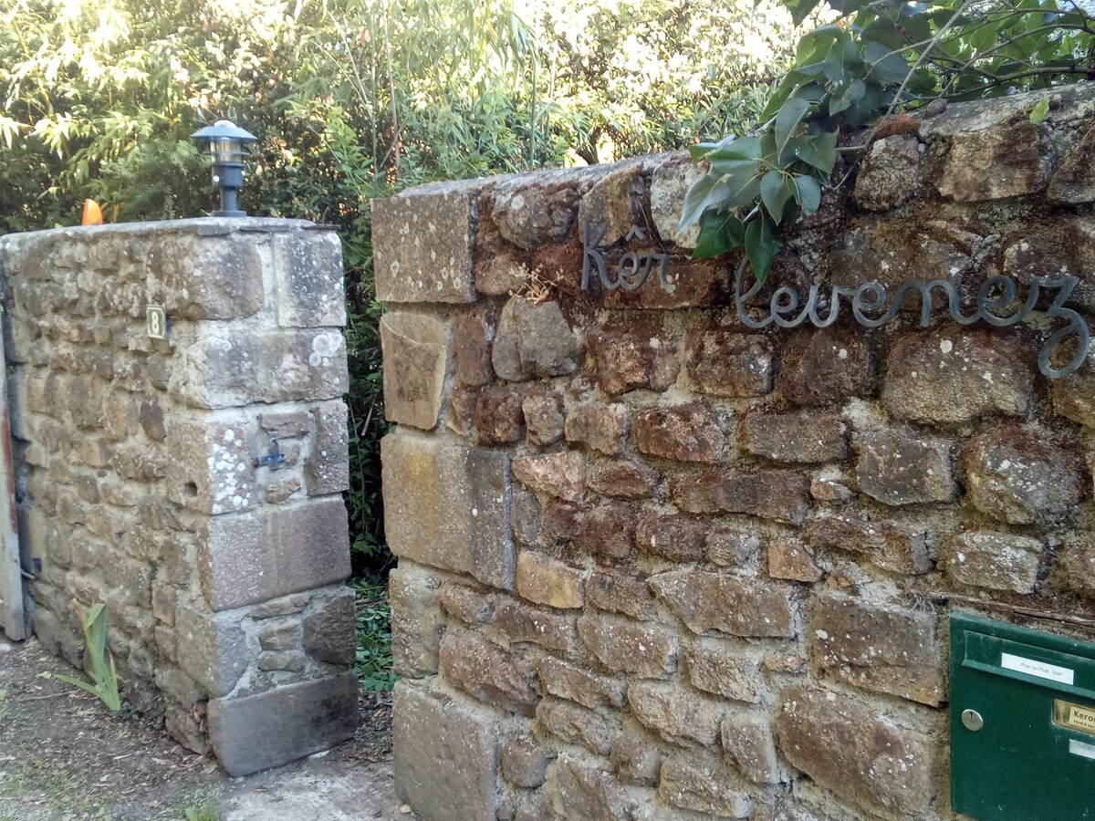 "Longère" Bretonisches Landhaus im Grünen