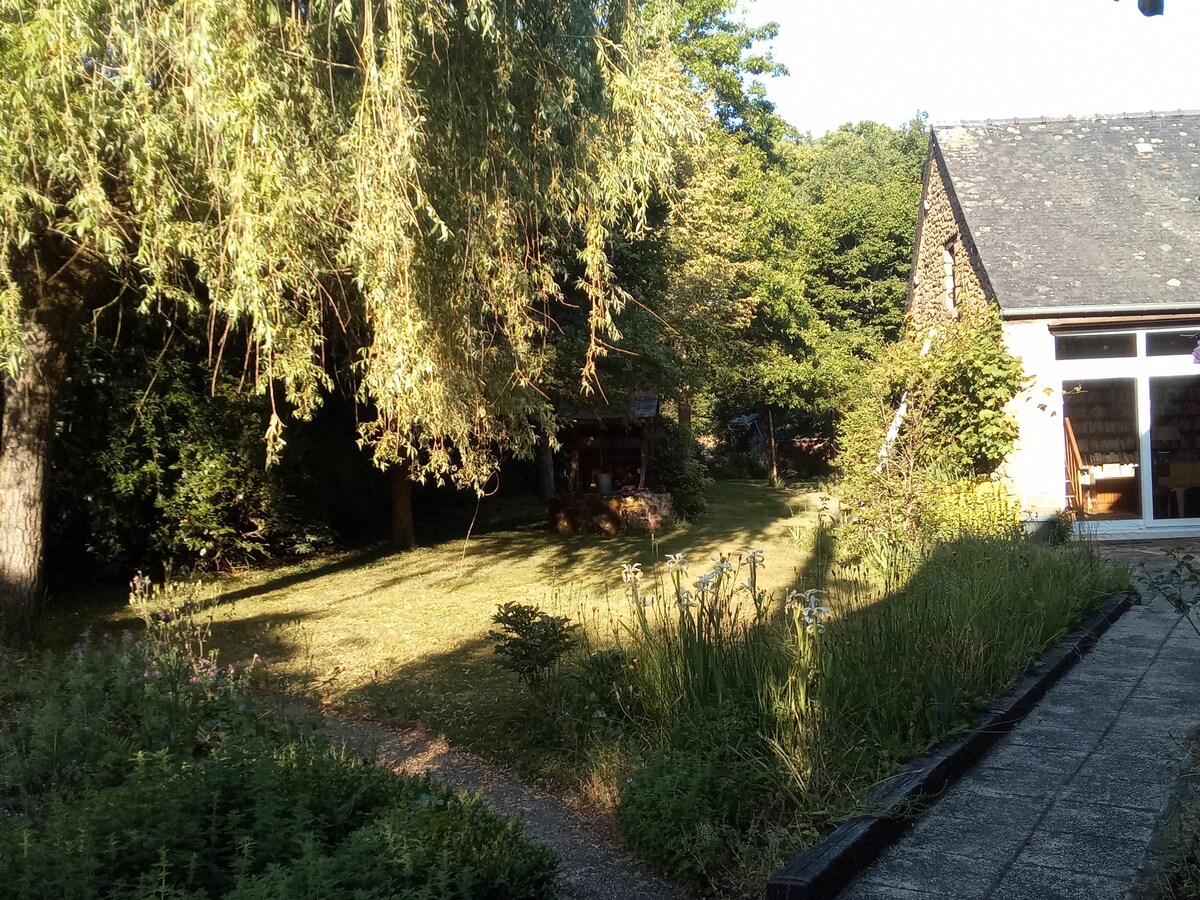 "Longère" Bretonisches Landhaus im Grünen