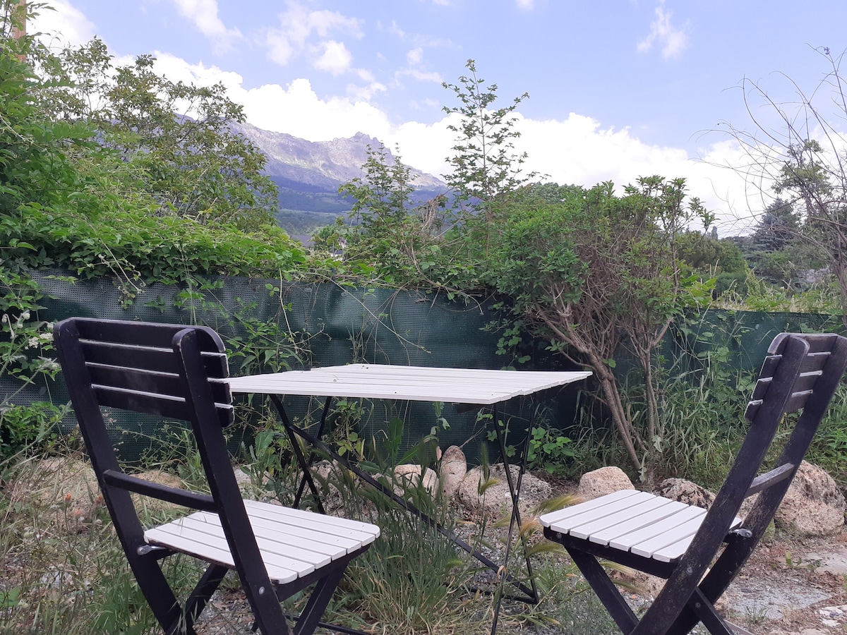 superbe deux pièces proche lac et montagne