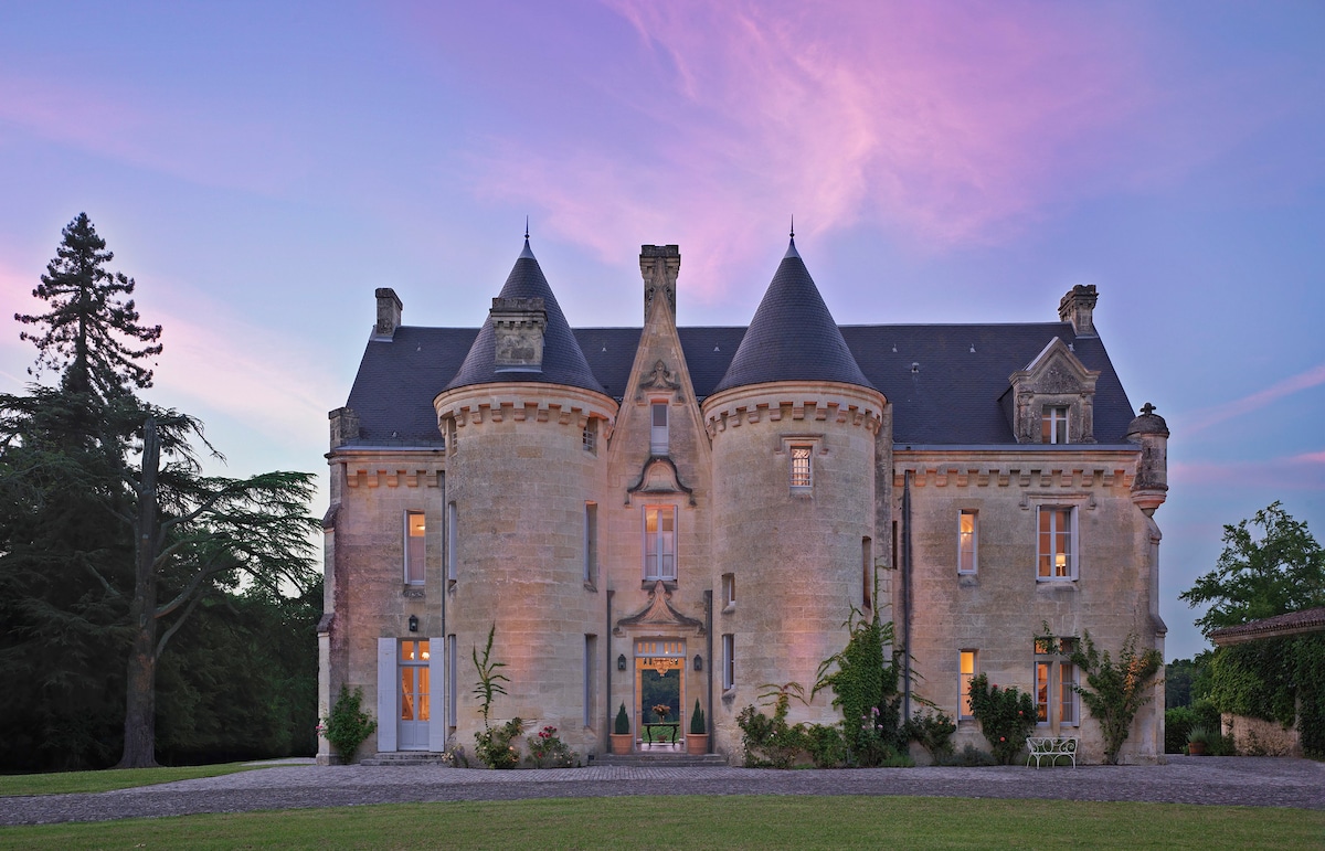 Château Le Petit Verdus ：泳池、Vines、Best Locale