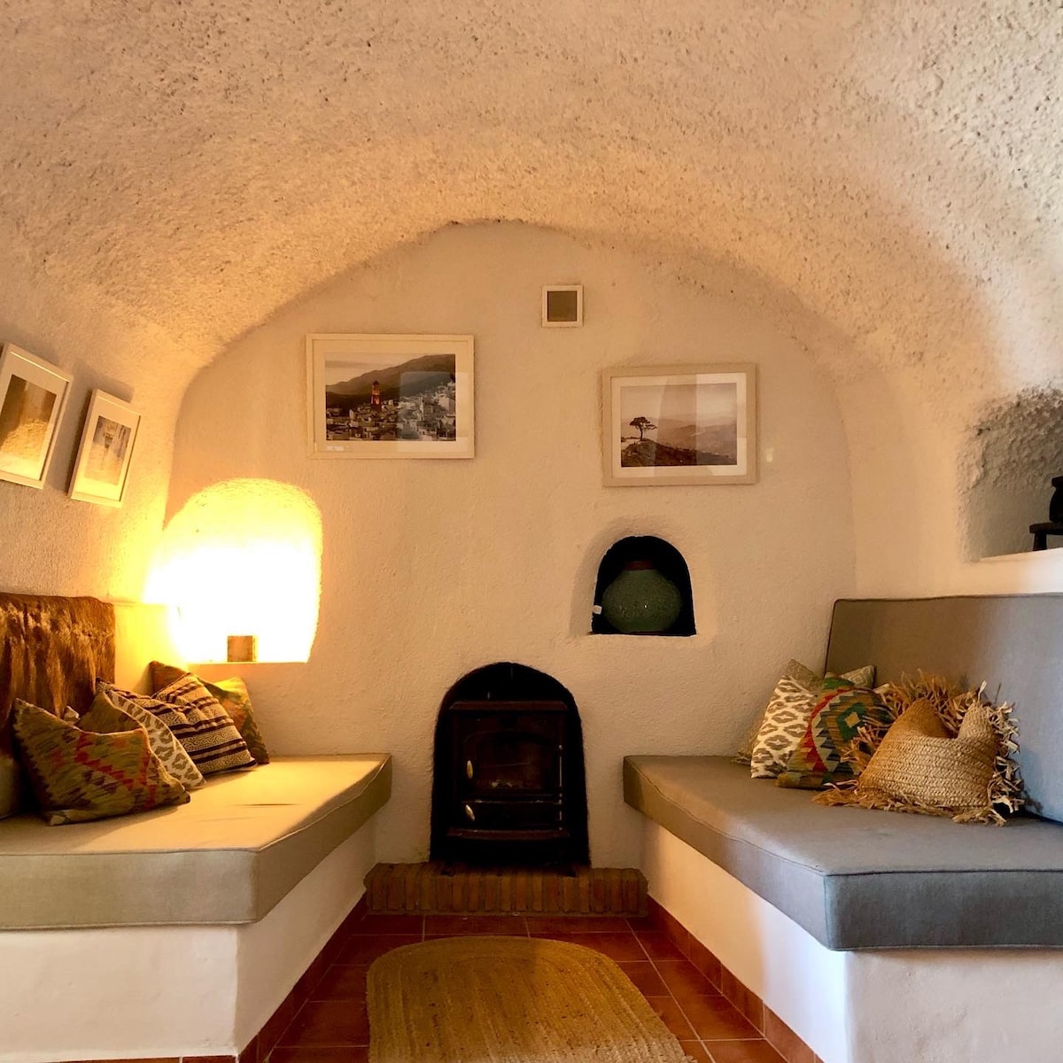 LAS DUNAS Cueva del Olivo - 2 bedroom cave house