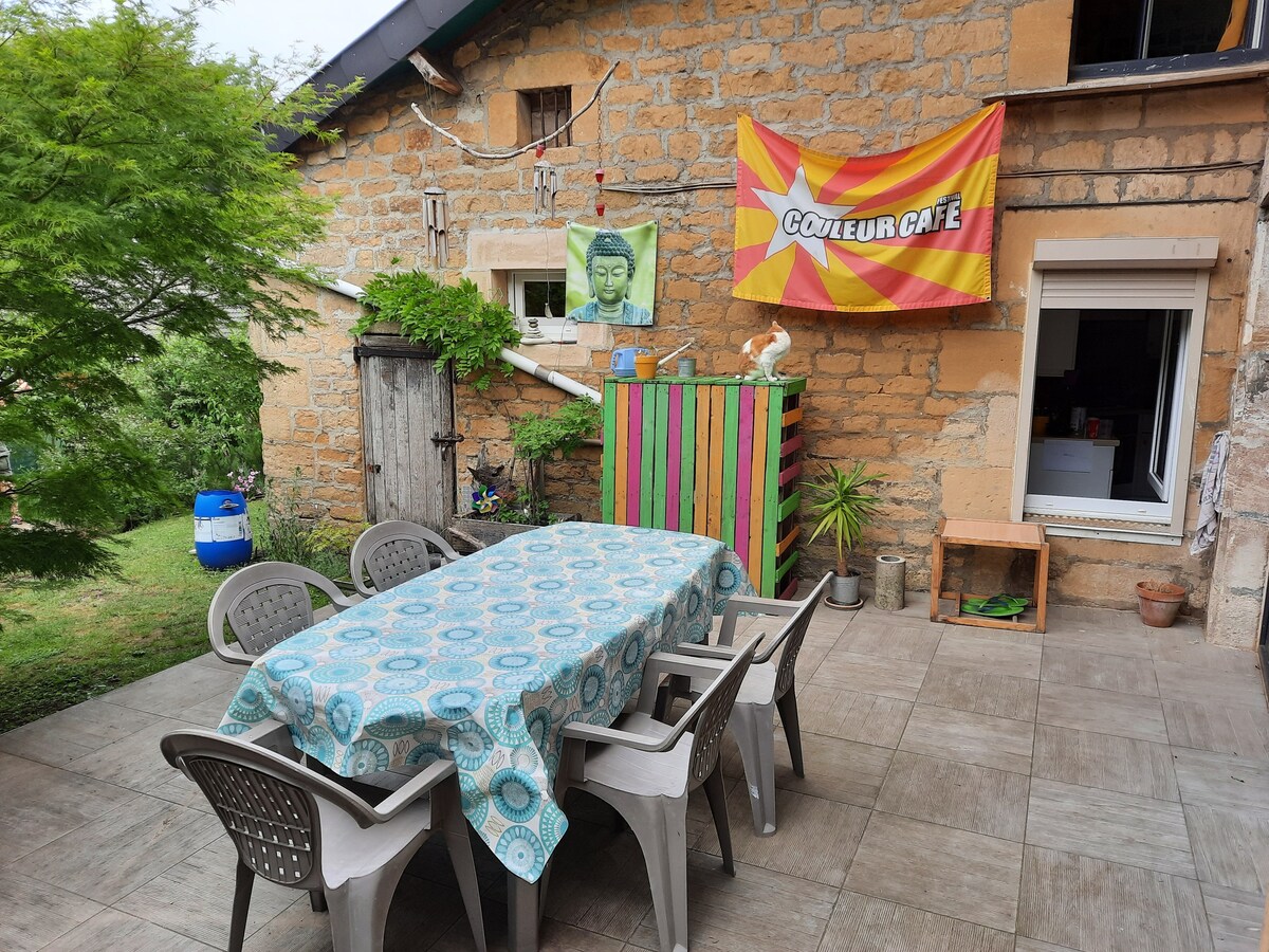 Maison familiale à la campagne proche Charleville