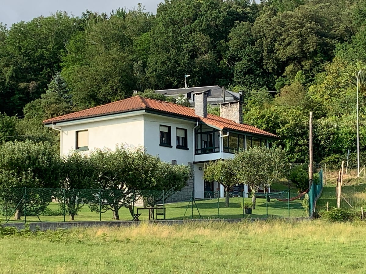 奇瓦瓦埃特克塞亚公寓（ APARTMENT IN CHIHUAHUA ETXEA ）