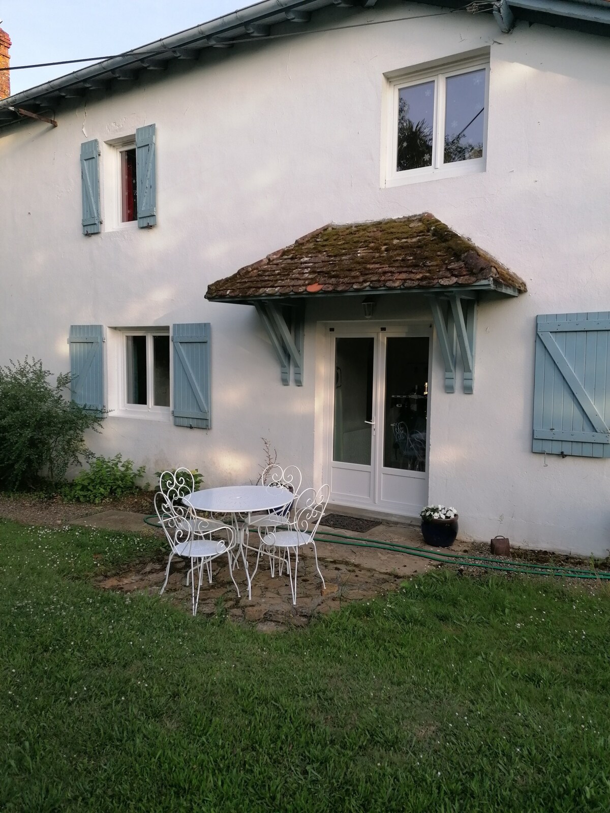 Maison Héouguère 
un gîte de charme et sa piscine