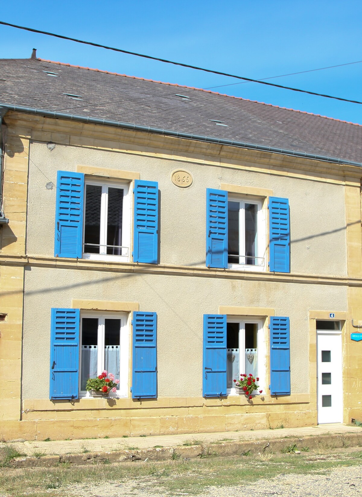 Maison de Campagne Spacieuse et tout Comfort