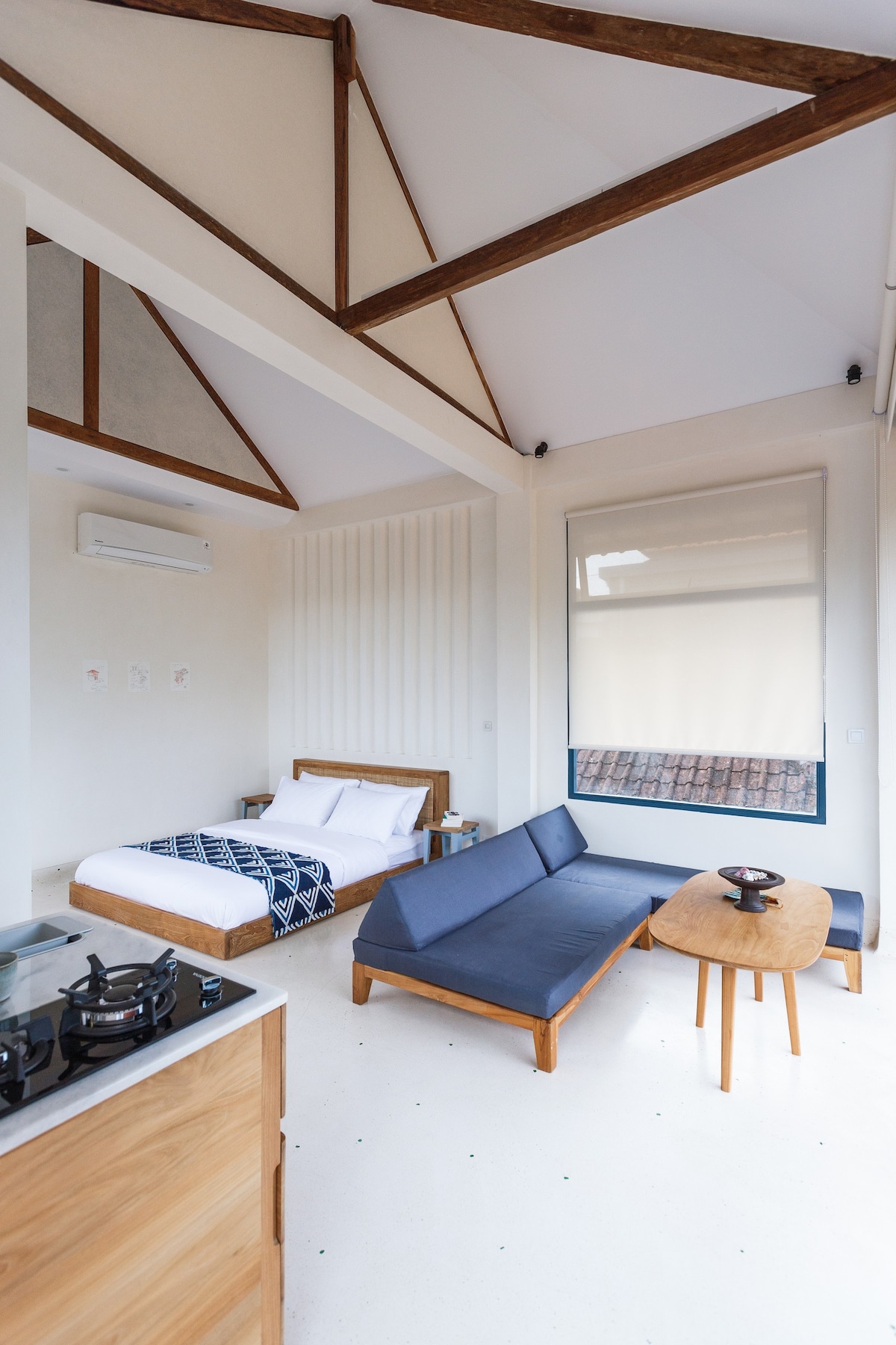 Contemporary Artisanal Studio Apartment in Ubud