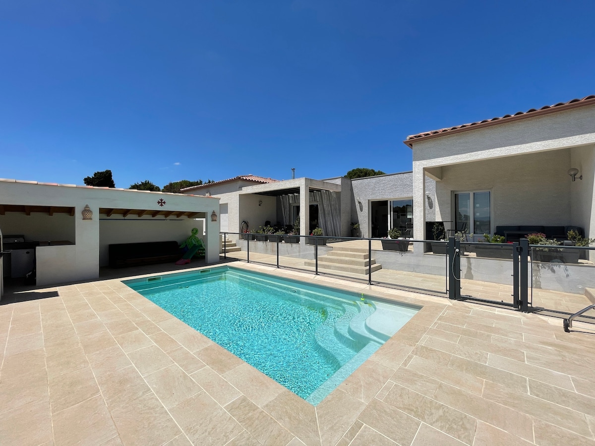 Villa moderne familiale avec Piscine - calme