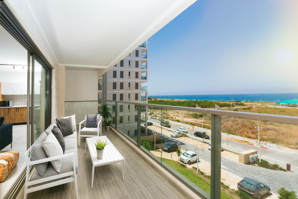 Amazing Apartment W Stunning Views of Achziv Beach