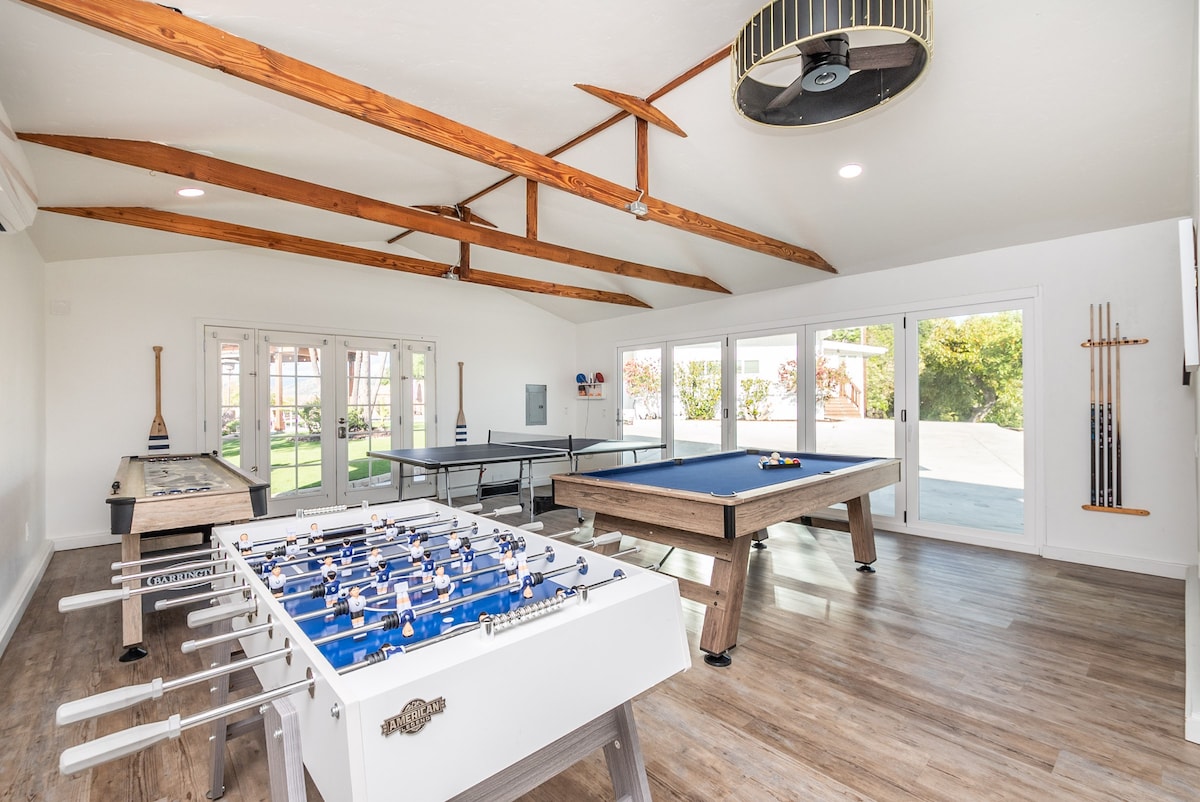 Stunning Views w/ Game Room, Pool and Hot Tub!