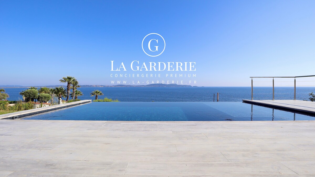 Villa Piiazo美丽的海景别墅-La Garderie