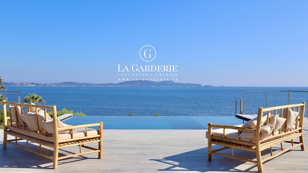 Villa Piiazo美丽的海景别墅-La Garderie