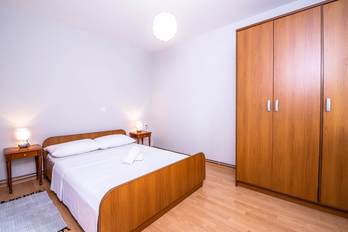 Apartman Lara