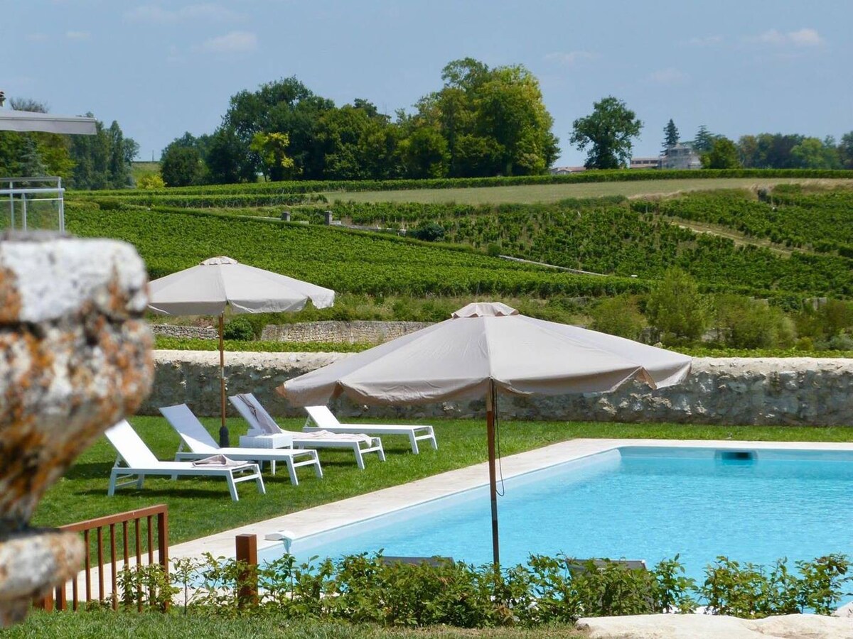 Splendide villa avec piscine près de Saint Emilion