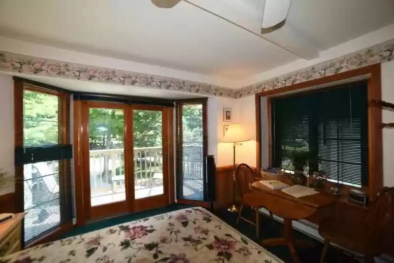 麦基纳克岛（ Mackinac Island ）可爱的迷人单间公寓，带阳台！ ！