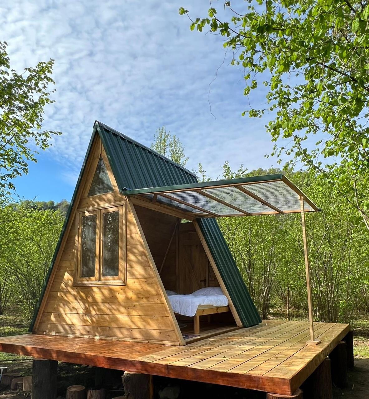 位于Dumbo ECO Camp的A-Frame小屋