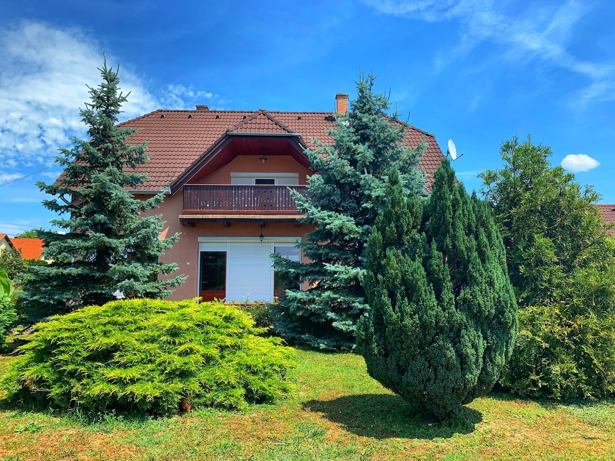 Enikő Guesthouse