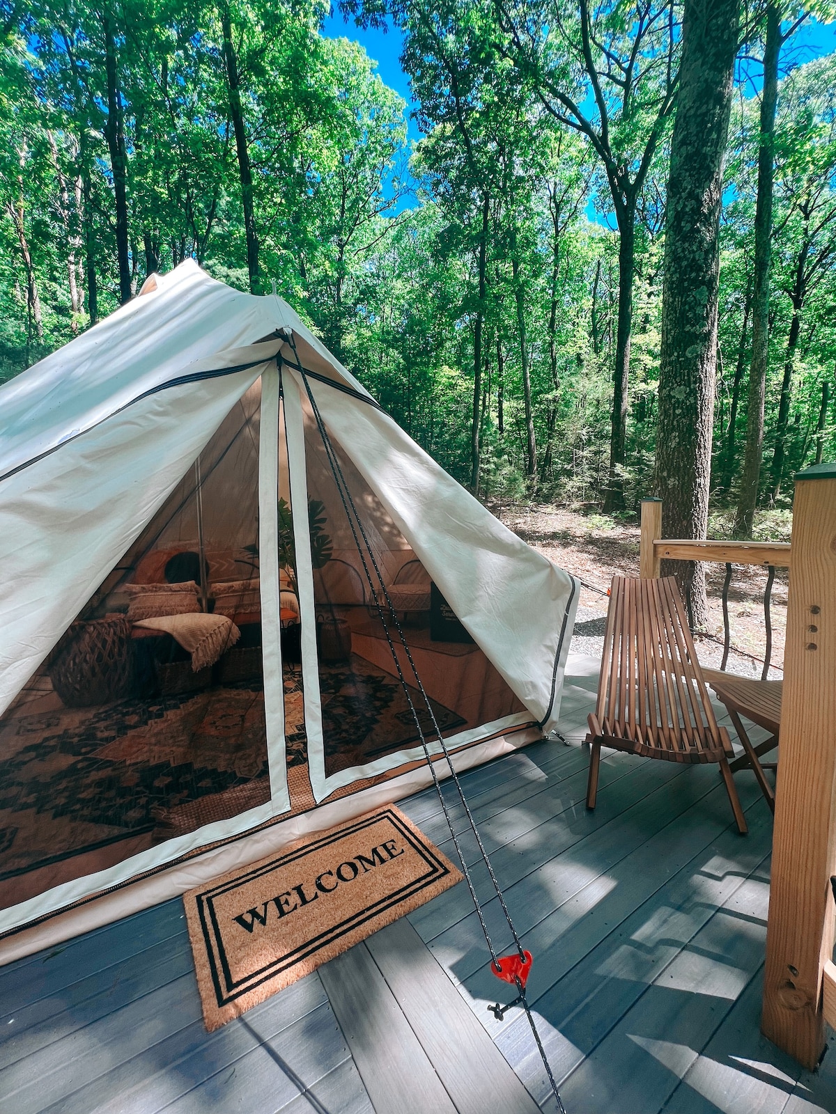 Mountain’s Edge Glamping Tent Camping | Brand New