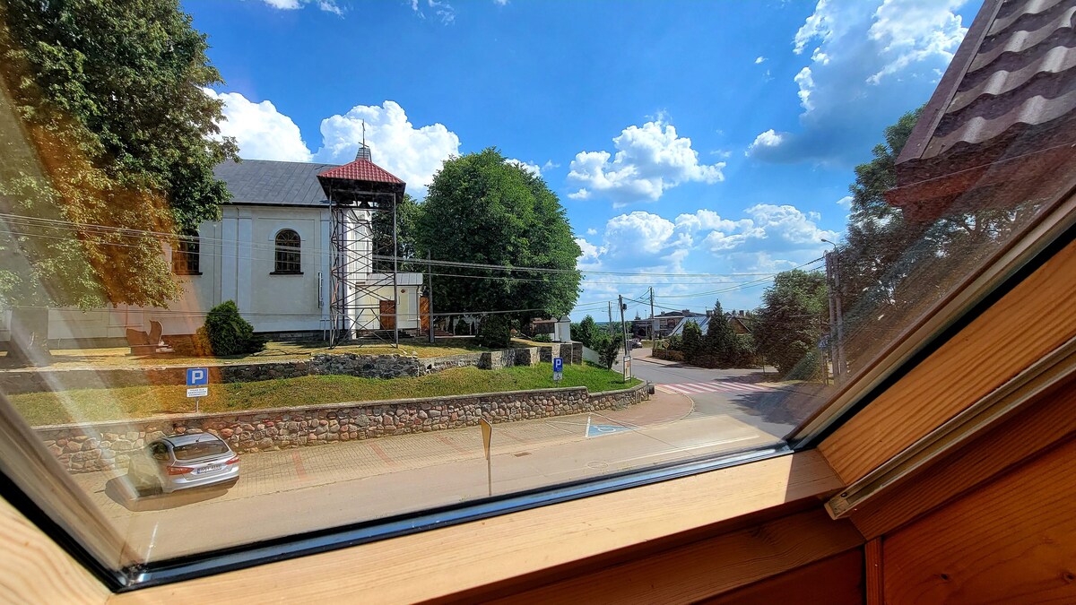 Cheerful 5-bedroom cottage in Podlasie