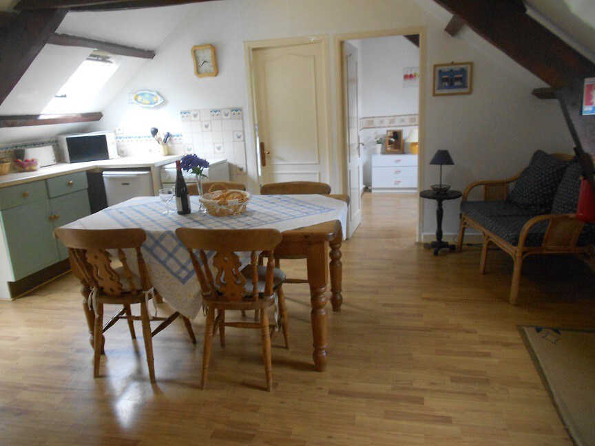 Character 3 bedrom gite with shared heated pool