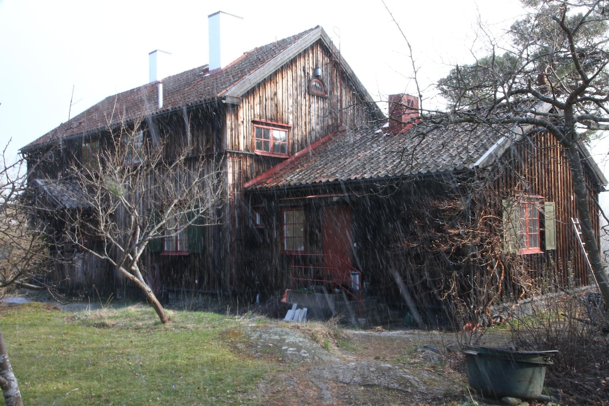 Solsidan, Saltsjöbaden （以电视闻名）