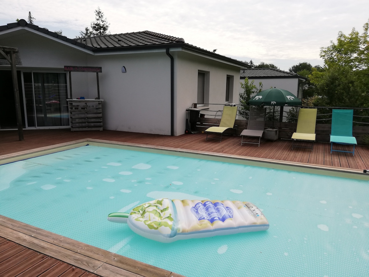 Maison entière au calme avec piscine chauffée