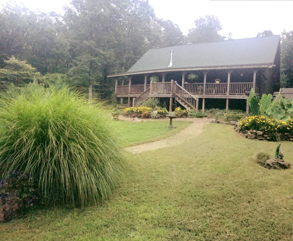 Ozark Mountain Log Cabin Retreat in NWA