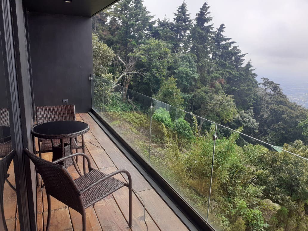 Moderna casa en el volcán con vista espectacular