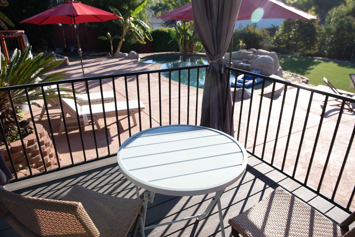 Fun Pool! BIG yard, Ht Tub, Kids Love It! Legoland