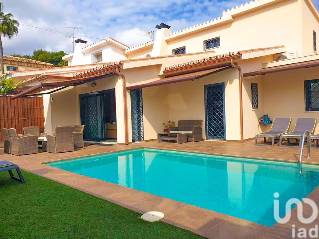 Stylish Modern Villa in the Heart of Benalmadena