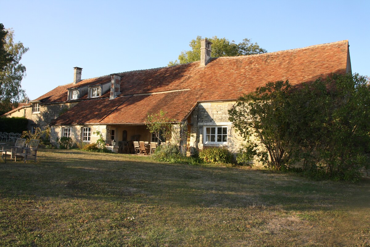 Grande maison familiale, charme, tranquillité, vue