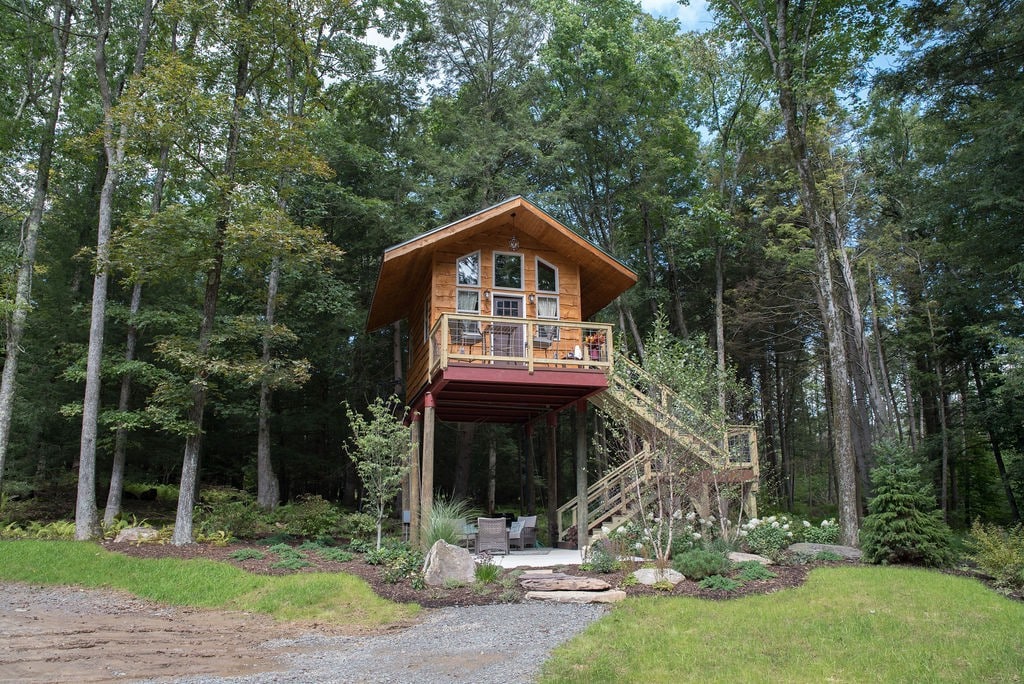 Cottage in the Woods- Owls Nest Treehouse