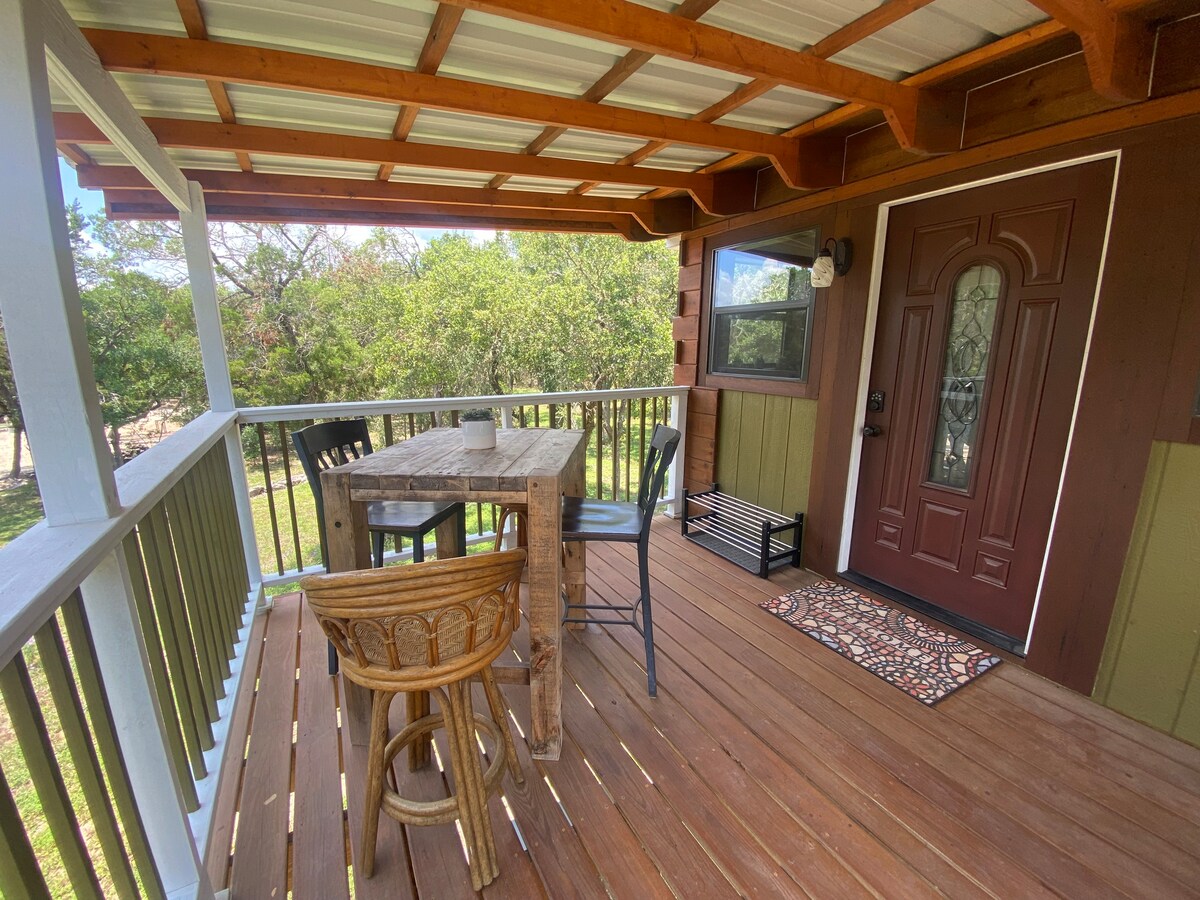 CASA VERDE, Studio in the Beautiful Hill Country.